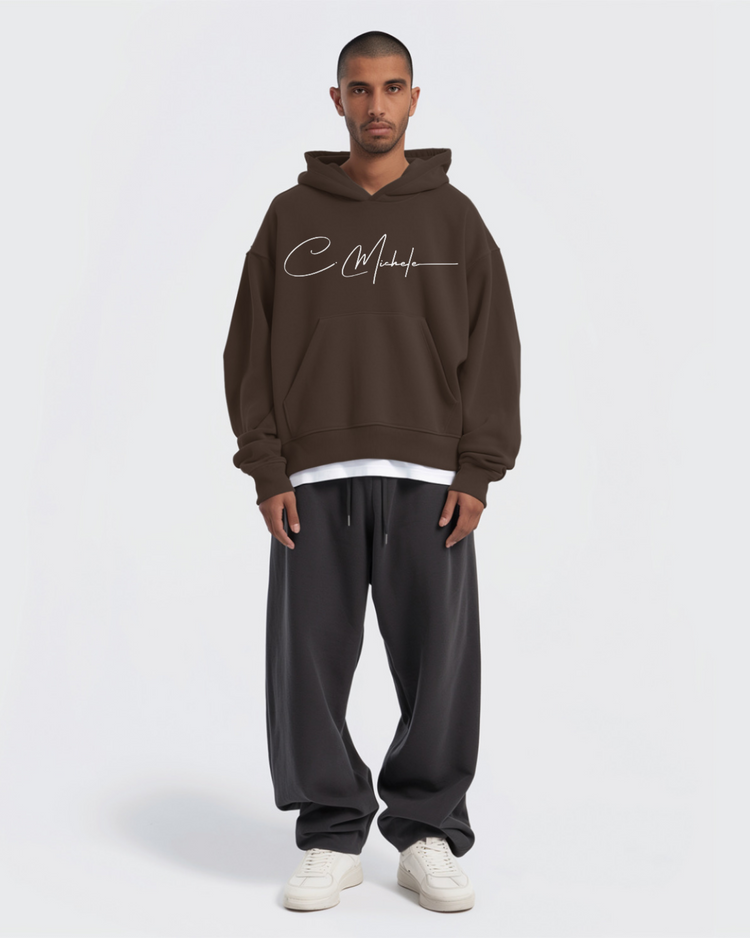 HOODIES & SWEATSHIRTS