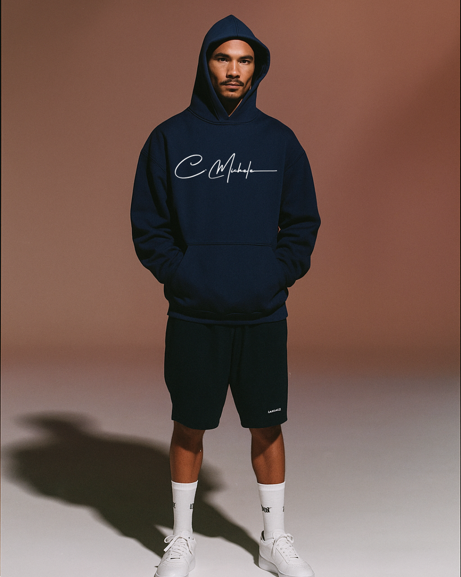 HOODIES & SWEATSHIRTS
